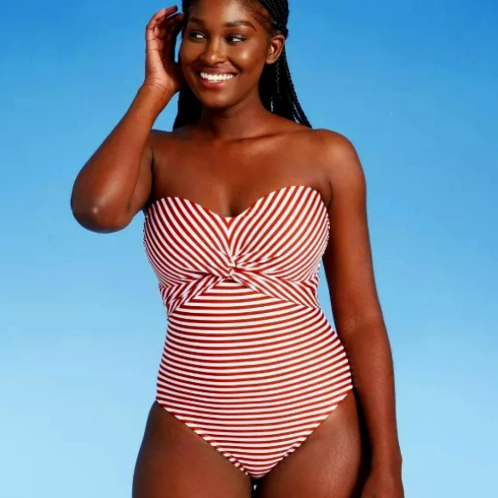TWIST BANDEAU ONE PIECE SWIMSUIT